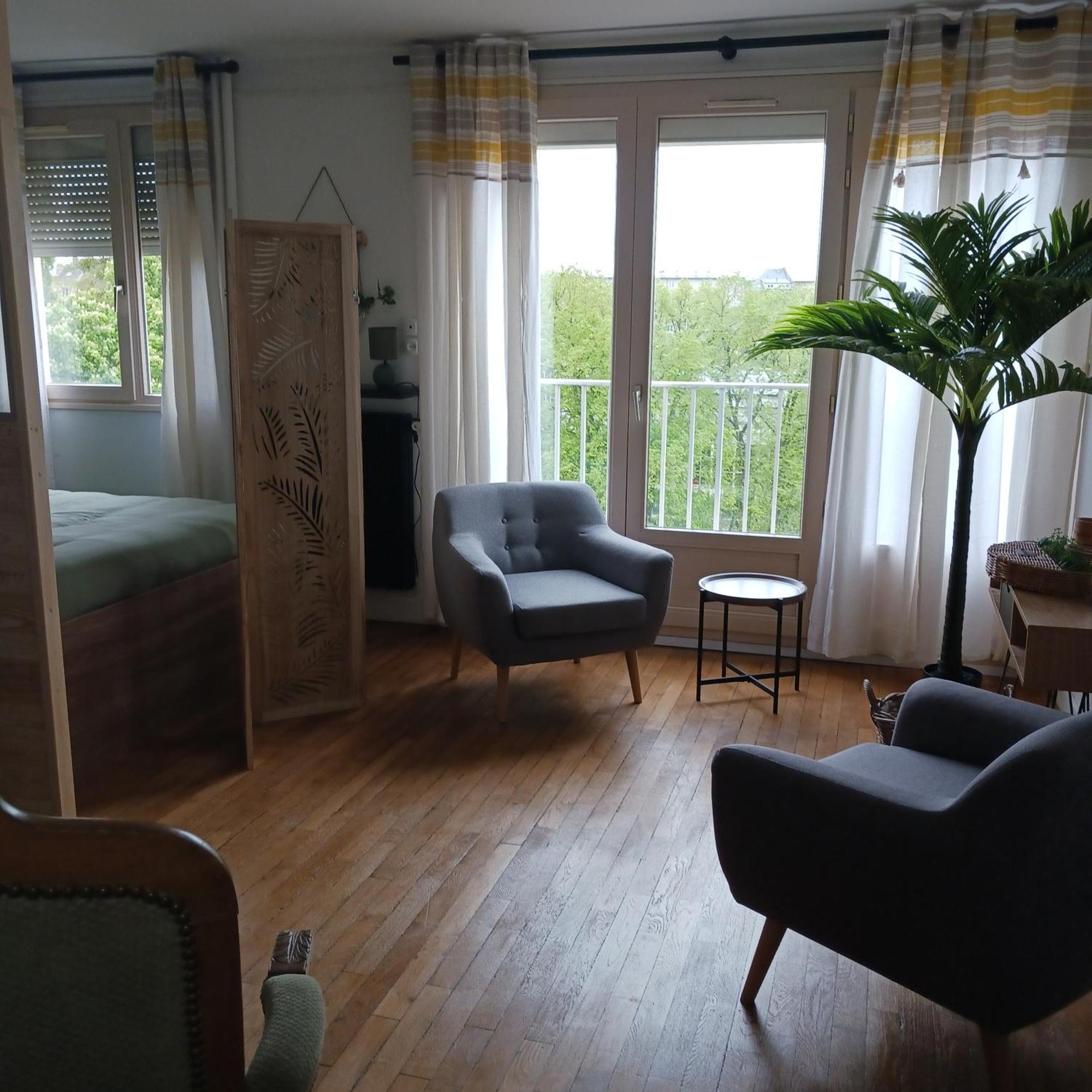 Apartament Bayard La Tour Charleville-Mézières Zewnętrze zdjęcie