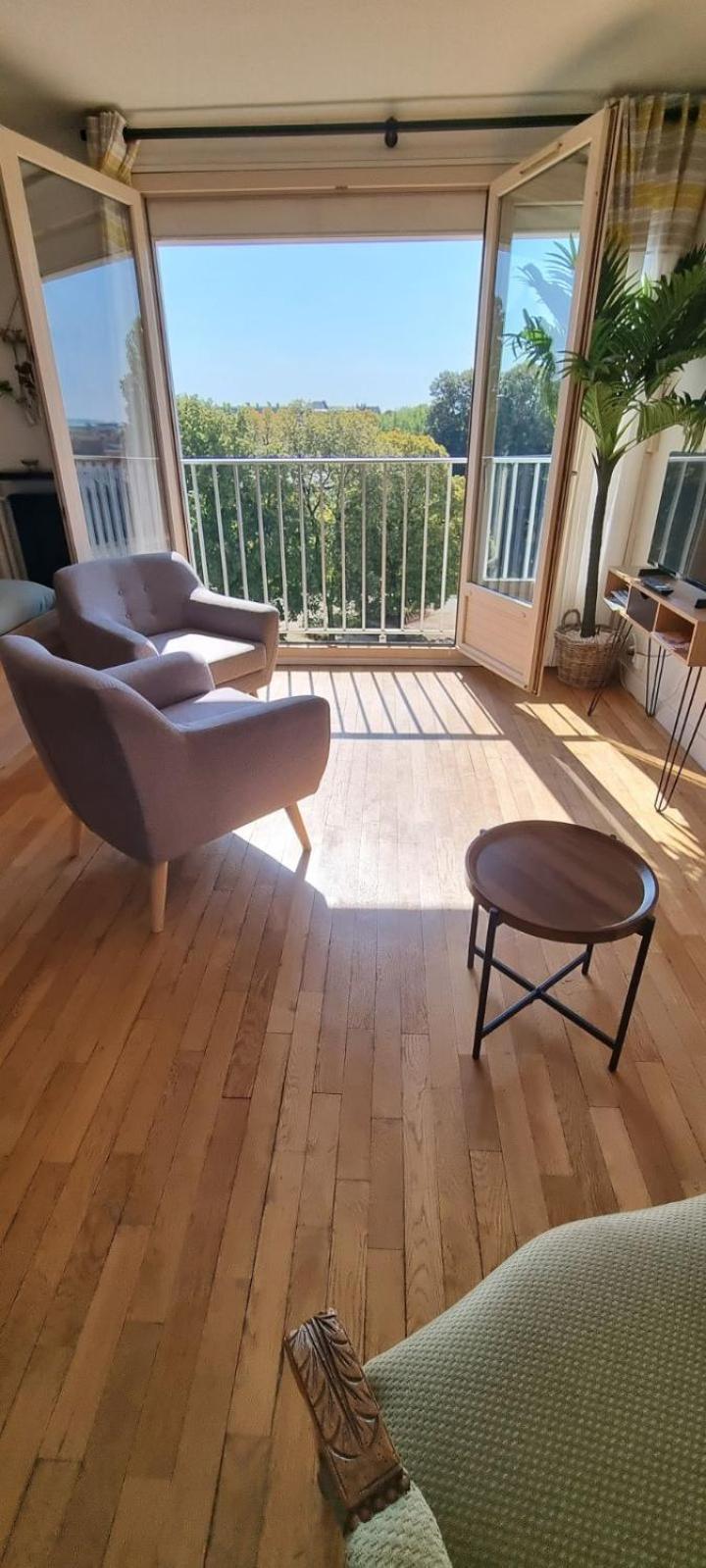 Apartament Bayard La Tour Charleville-Mézières Zewnętrze zdjęcie